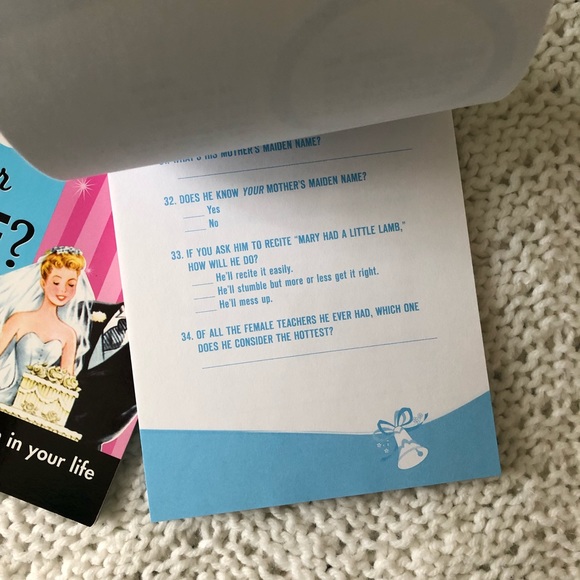 💜 3/$15 2-book set:How Well Do You Know Your Bride/Groom - Picture 5 of 11